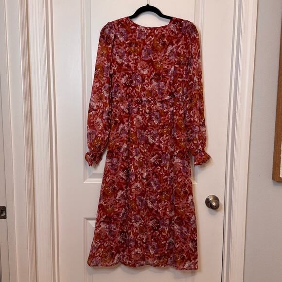 Sadie & Sage Red Bishop Sleeve V-Neck Sundress - Picture 3 of 4
